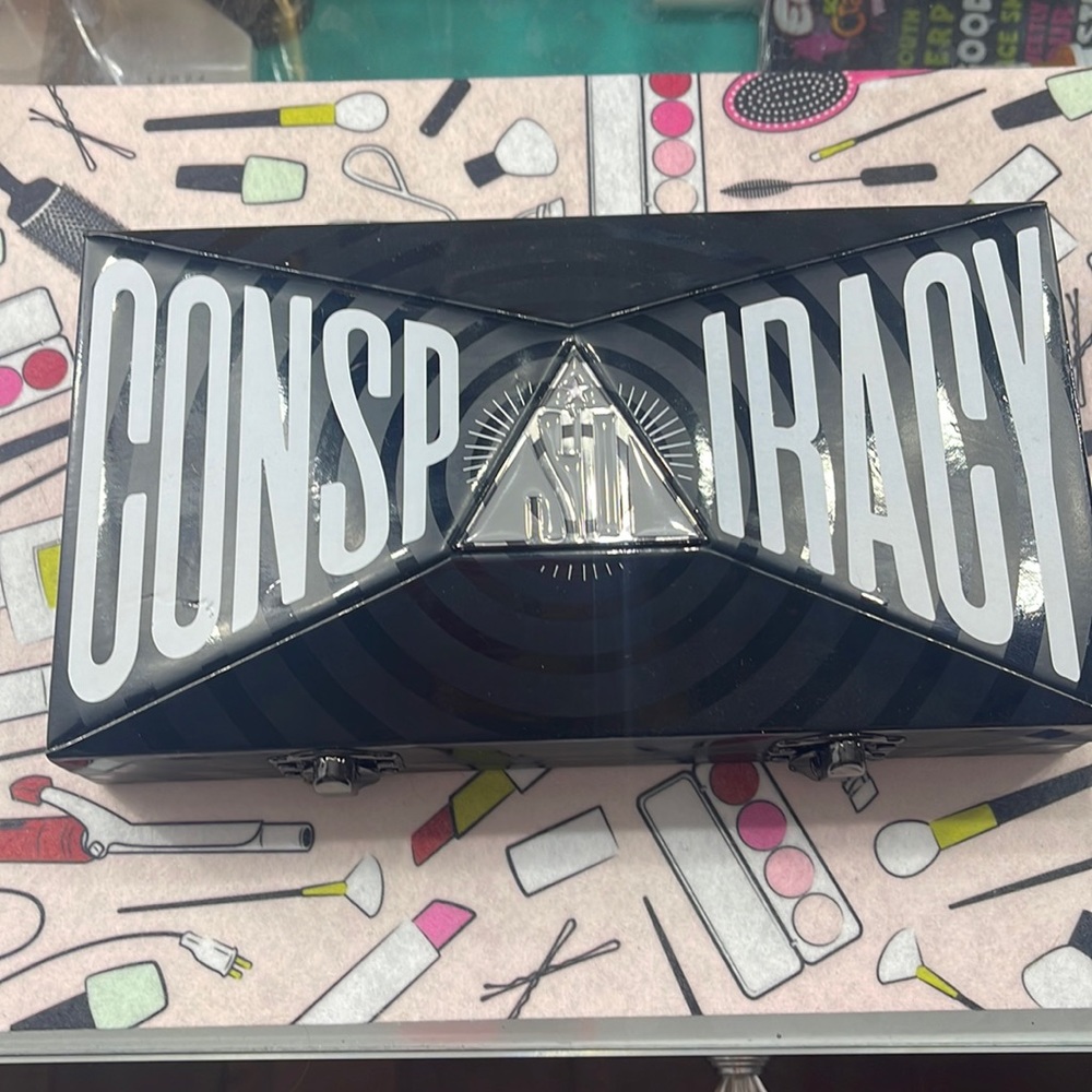 Shane Dawson conspiracy pallet